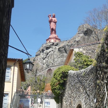 Le Puy-en-VelayLe Petit St Clair公寓 外观 照片